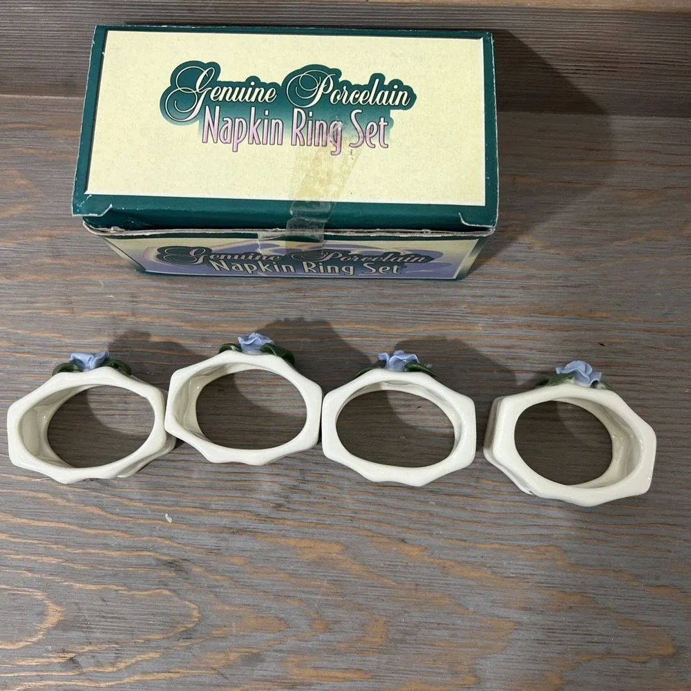 Vintage Genuine PORCELAIN Blue Rose‎ NAPKIN RING Set CLOTH Linen Holders FLOWER